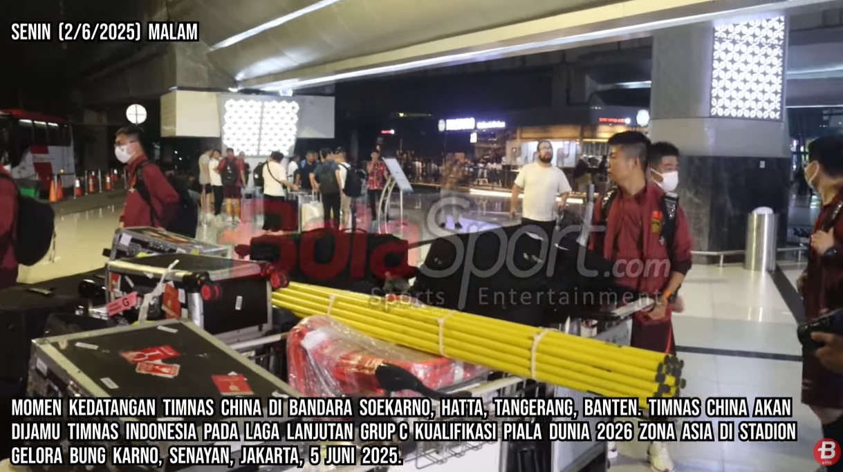 印尼媒體9分鐘跟拍國足抵達(dá)視頻，不由感嘆：裝備齊整！