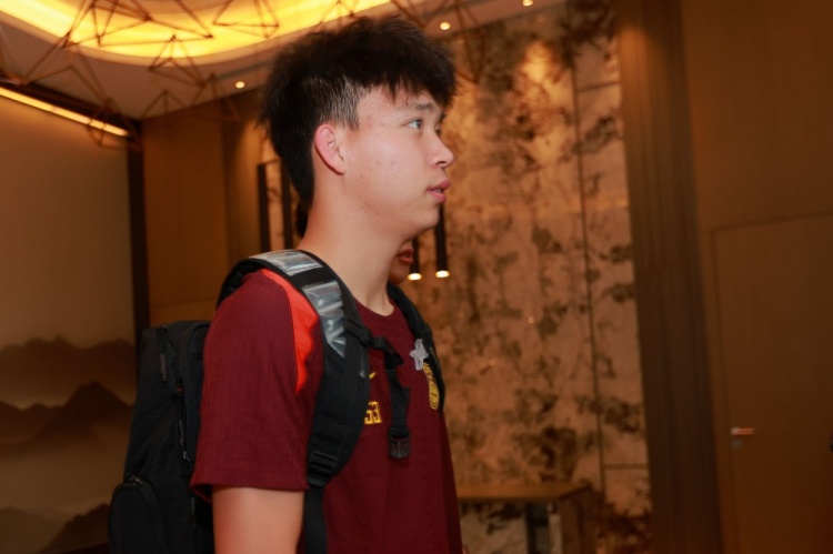 劉越談王鈺棟首發：既期待也有點擔心，還是以平和心態給更多支持