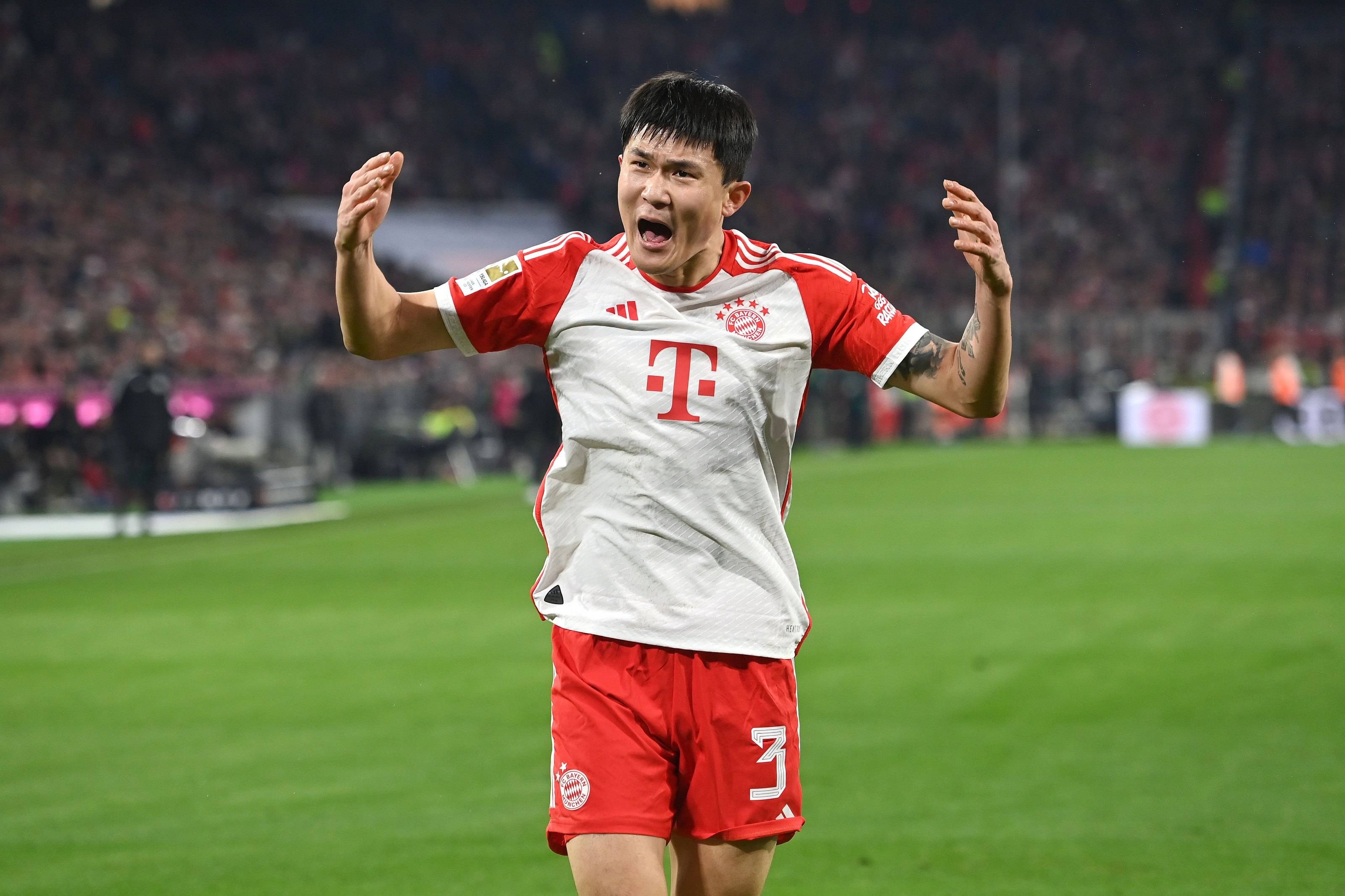 記者：巴黎總監坎波斯會見了金玟哉的經紀人 利雅得勝利也有意他
