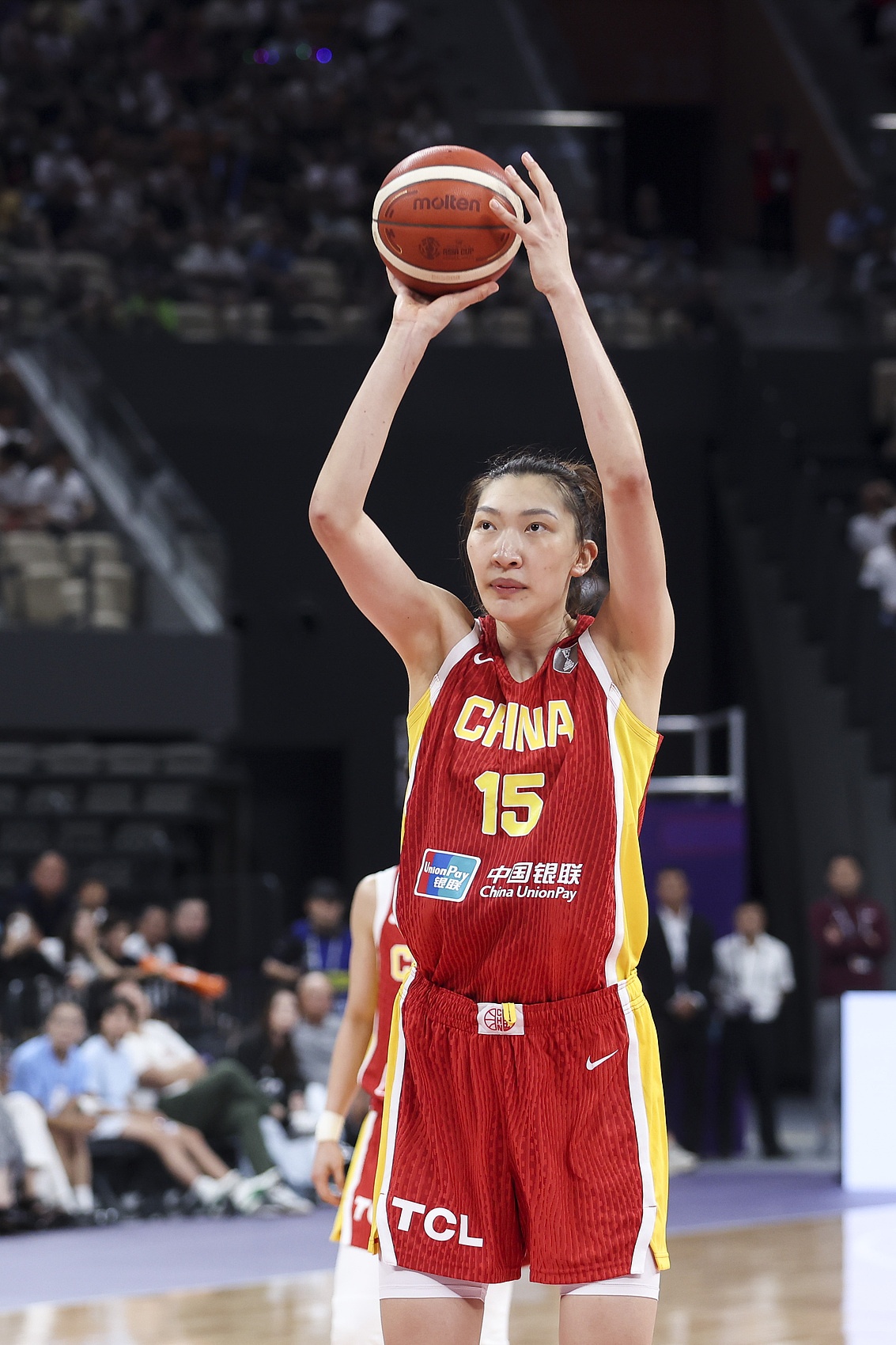 媒體人：韓旭也就26歲但感覺在國家隊打了好久 她仍是世界級中鋒