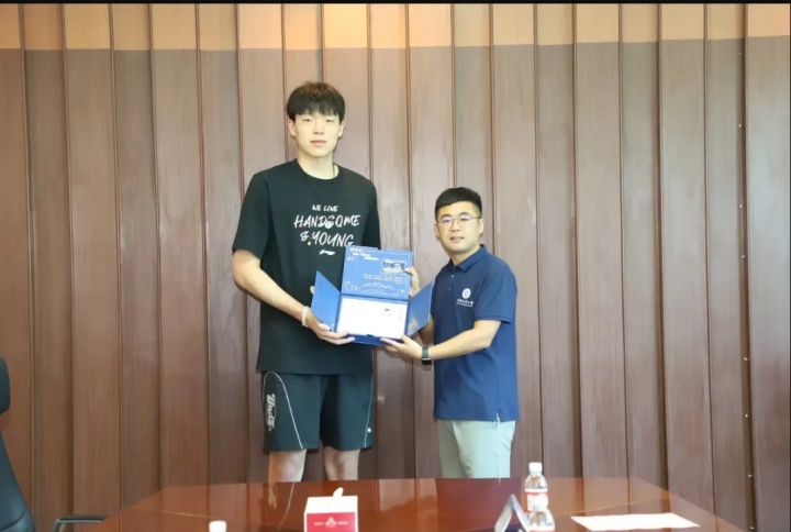 體教融合再結碩果，十位球員高校深造！