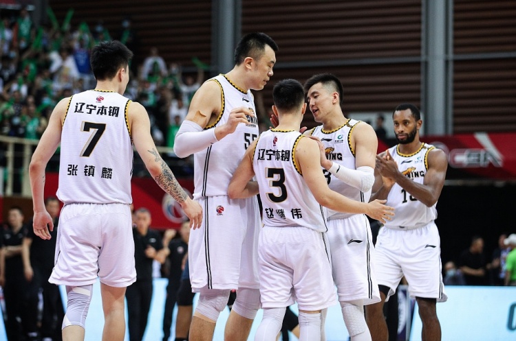 張鎮麟：韓德君這些年非常不容易 希望他退役后享受家庭的時光