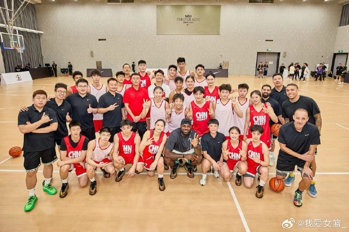 中國U16女籃今天飛往馬來西亞吉隆坡備戰亞洲杯 劉瑞、李安妮在列