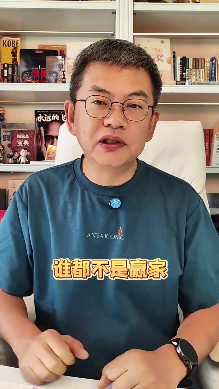 蘇群：勇士庫(kù)明加這場(chǎng)拔河沒(méi)有贏家 后者最終決定低頭&簽資質(zhì)報(bào)價(jià)